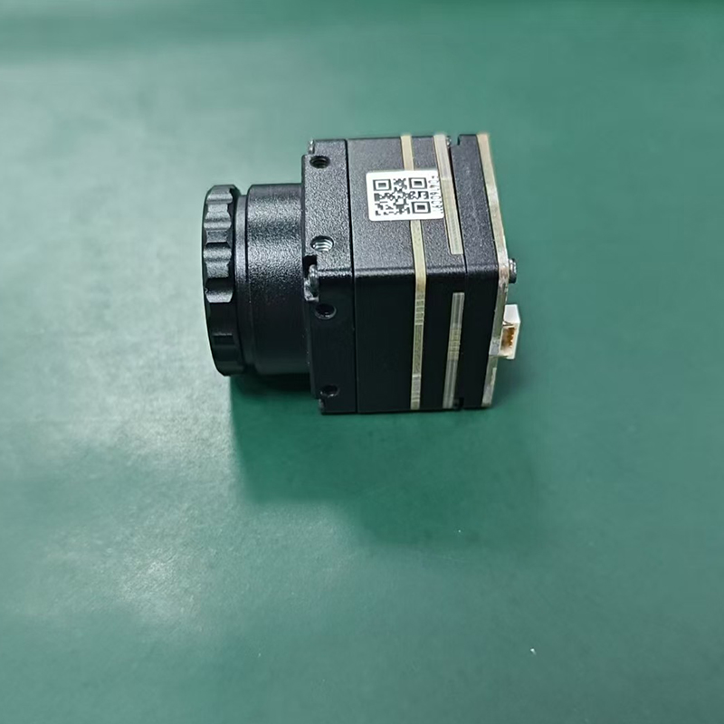 وحدة كاميرا حرارية جديدة من ZI - مراجعة Drone Thermal Imaging وسعره